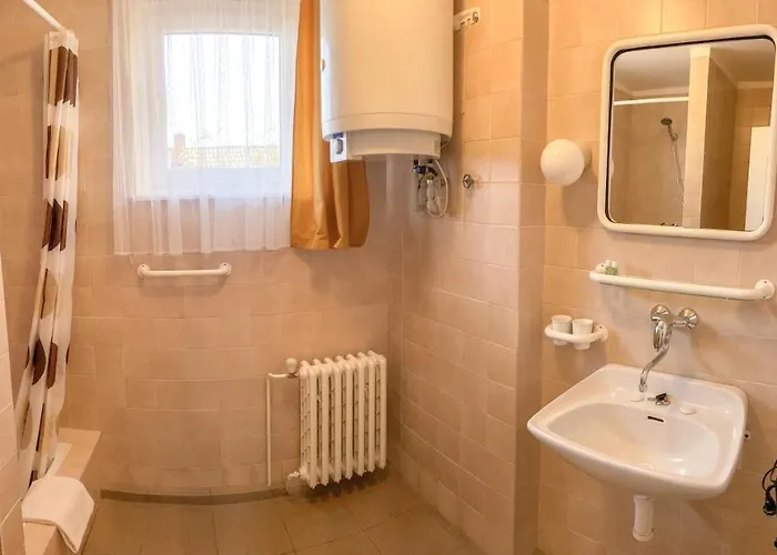 Πανσιόν Kubantovi 3*